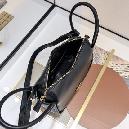 Chic & Stylish Bags