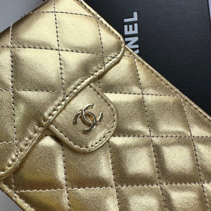 Chic & Stylish Bags