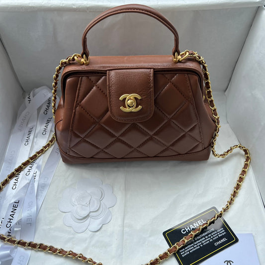 Chic & Stylish Bags