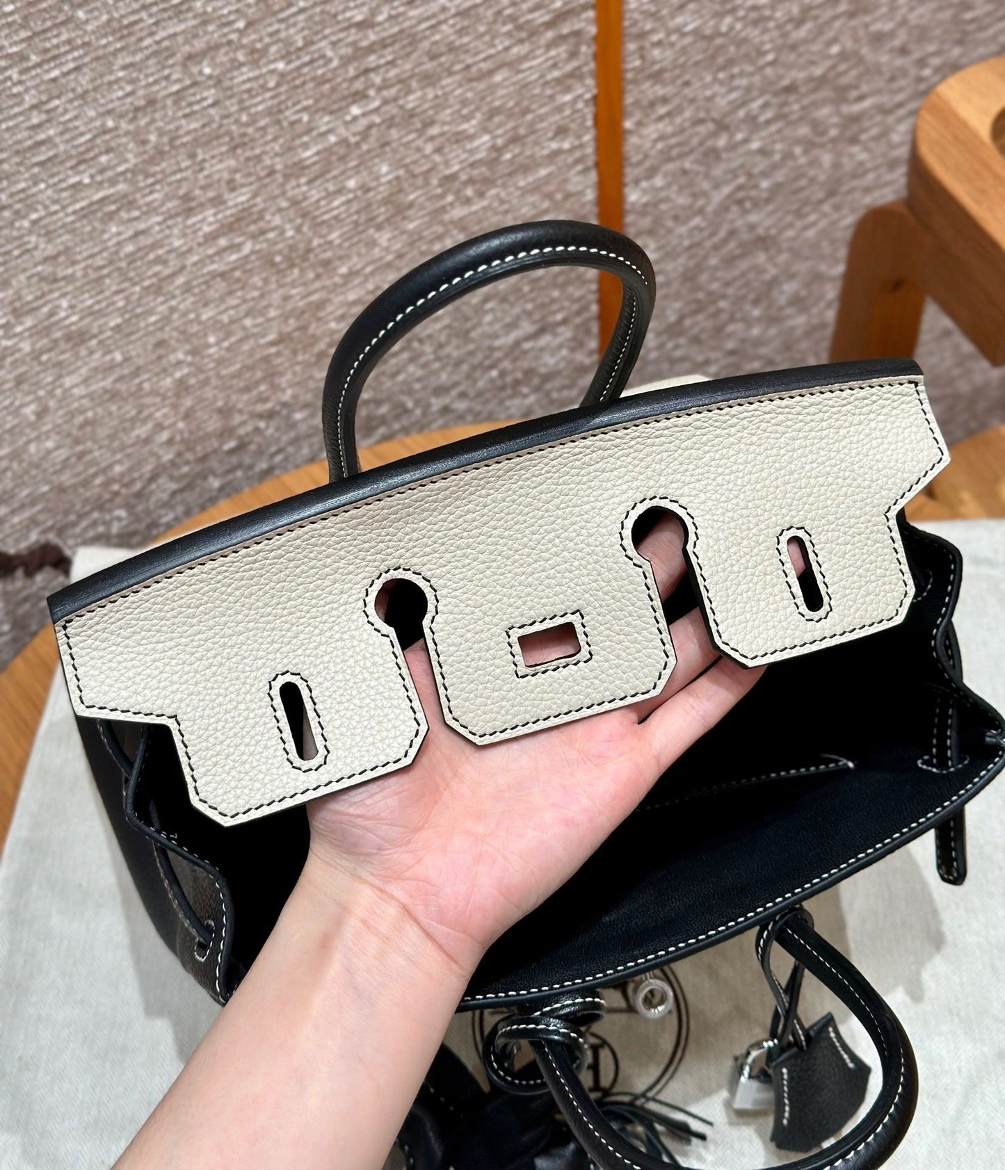 Chic & Stylish Bags
