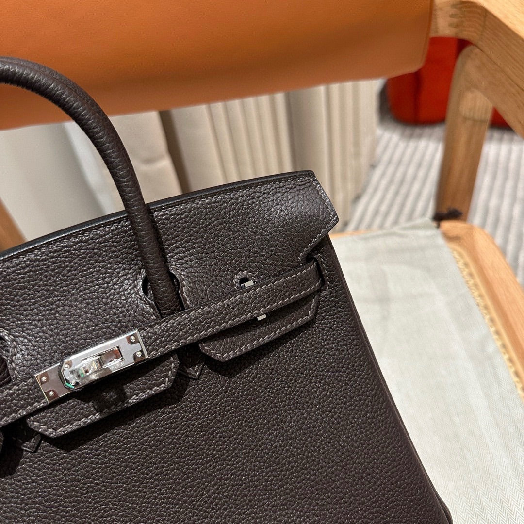 Chic & Stylish Bags