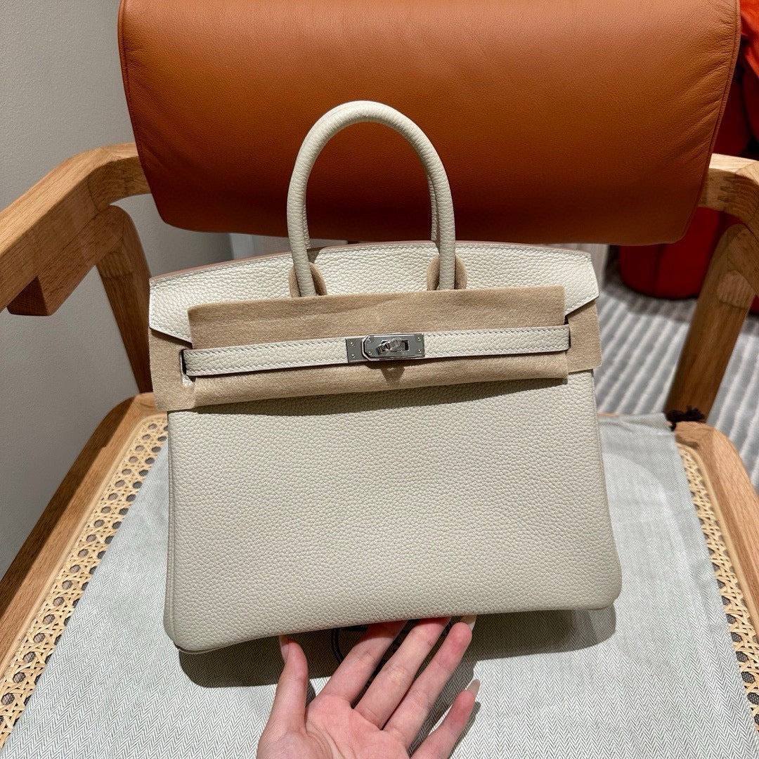 Chic & Stylish Bags
