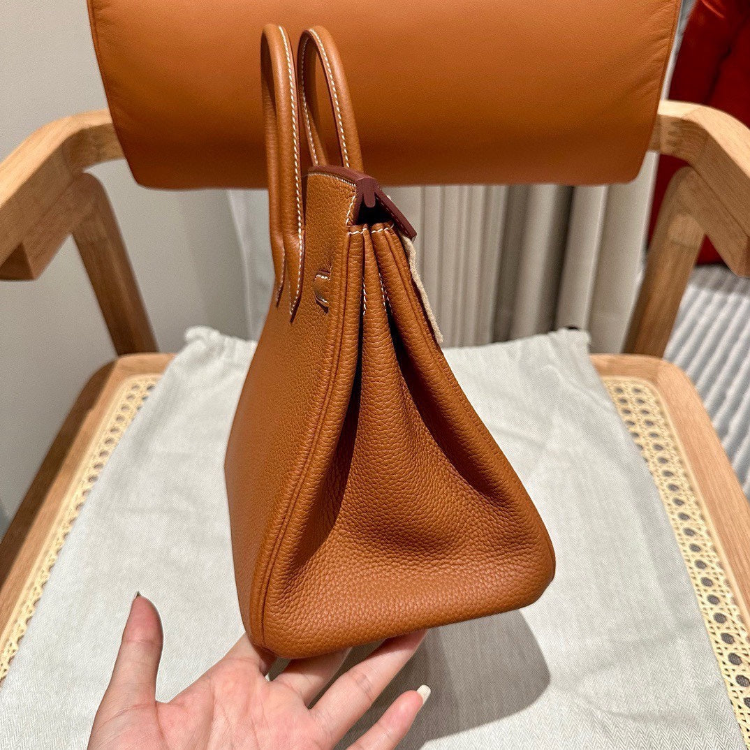 Chic & Stylish Bags