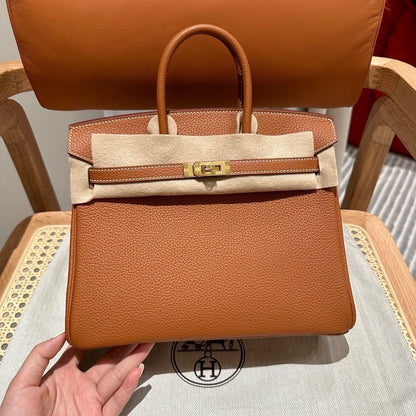 Chic & Stylish Bags
