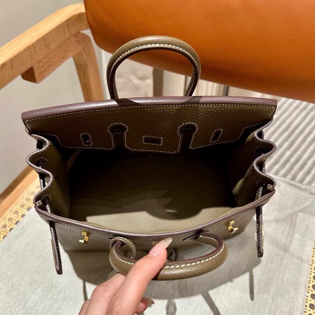 Chic & Stylish Bags