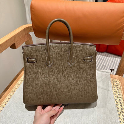 Chic & Stylish Bags