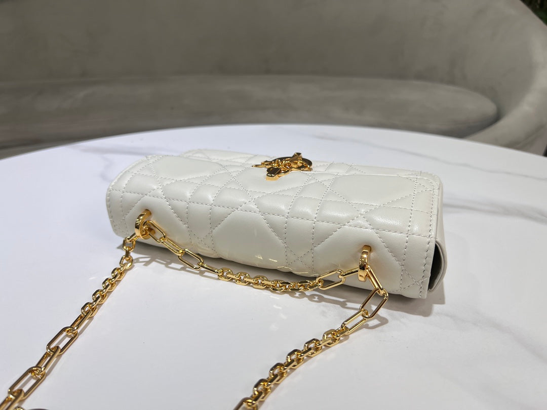 Chic & Stylish Bags