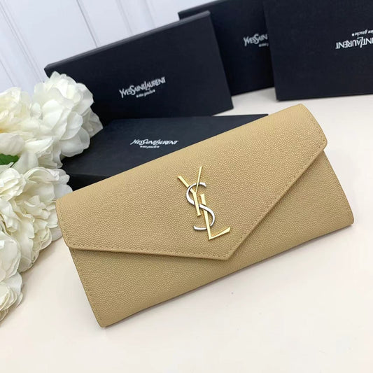 Chic & Stylish Bags