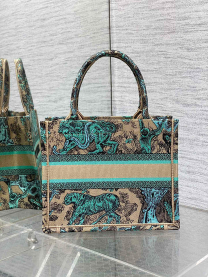 Chic & Stylish Bags