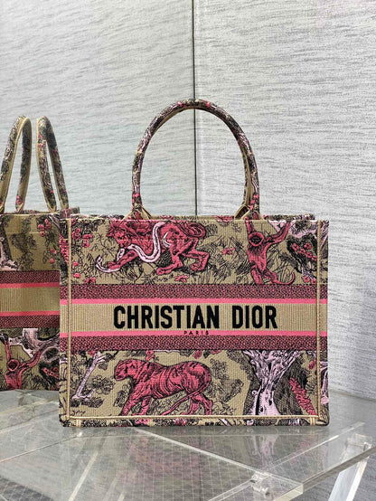 Chic & Stylish Bags