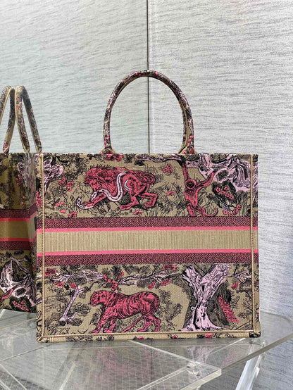Chic & Stylish Bags
