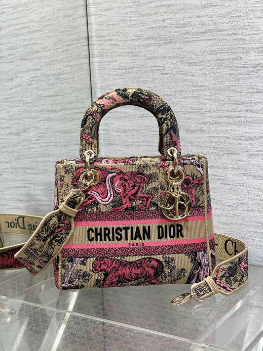 Chic & Stylish Bags