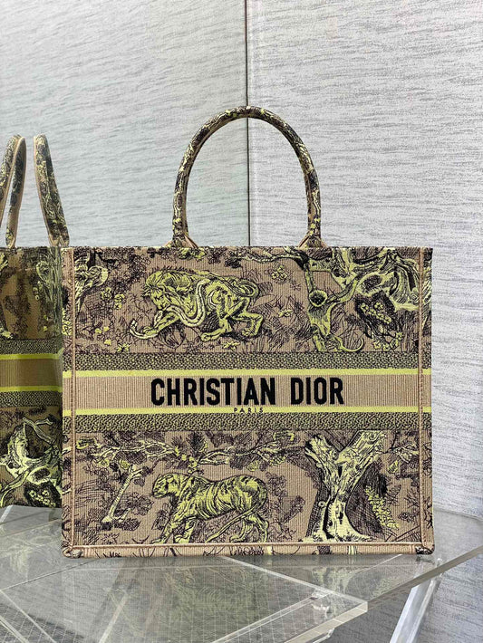 Chic & Stylish Bags