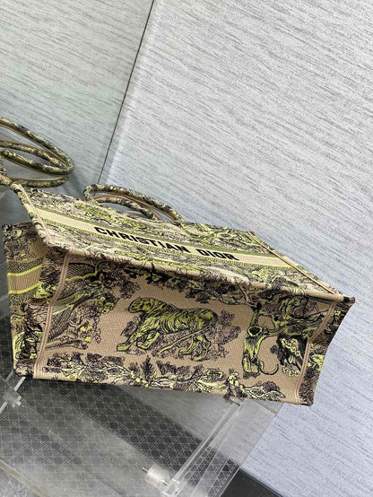 Chic & Stylish Bags