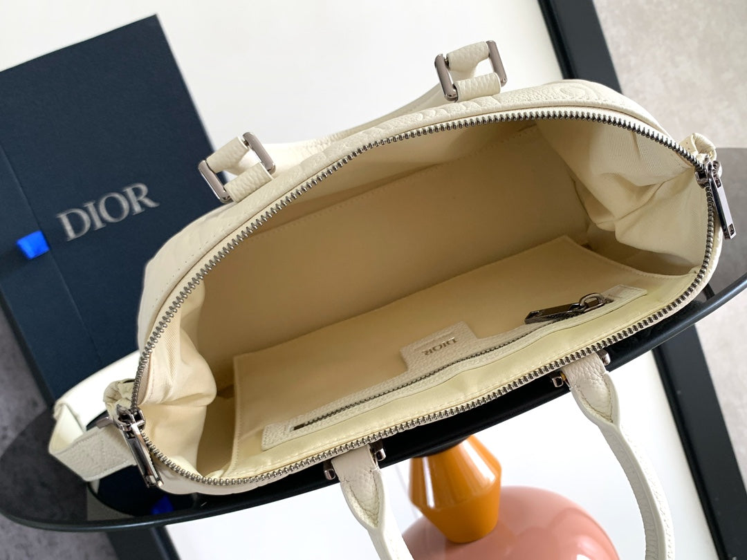 Chic & Stylish Bags