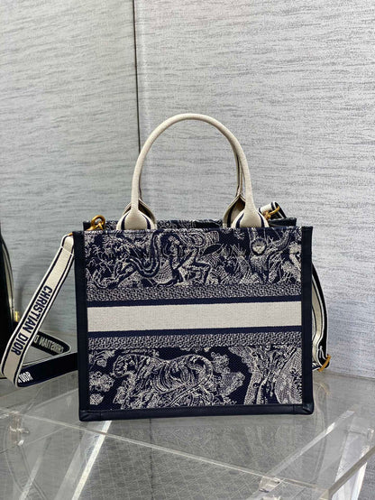 Chic & Stylish Bags
