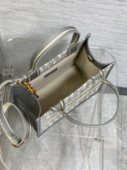 Chic & Stylish Bags