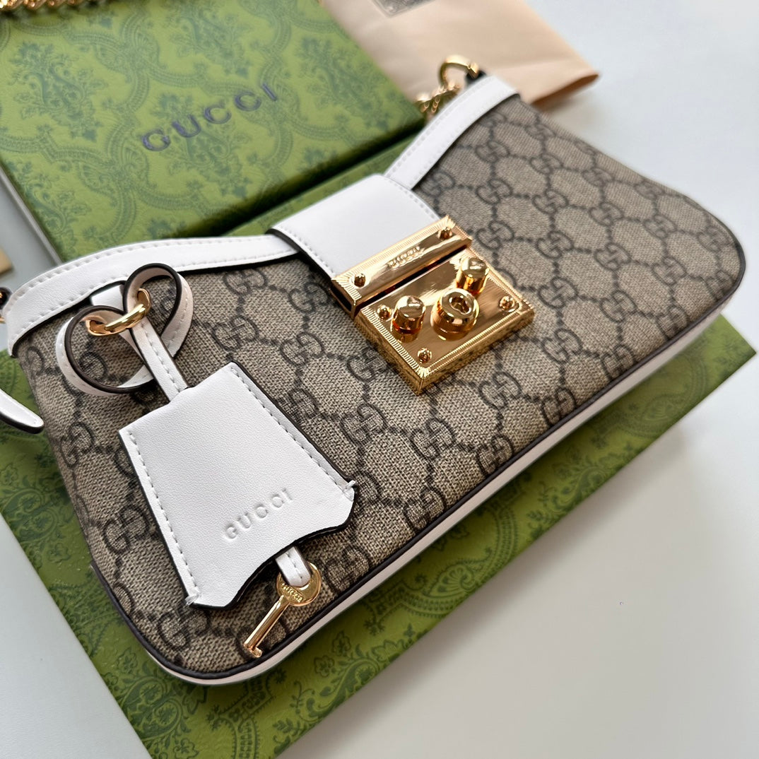 Chic & Stylish Bags