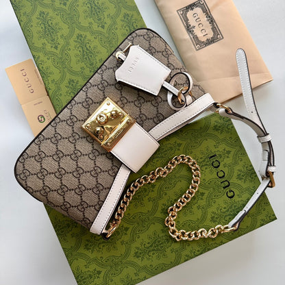 Chic & Stylish Bags