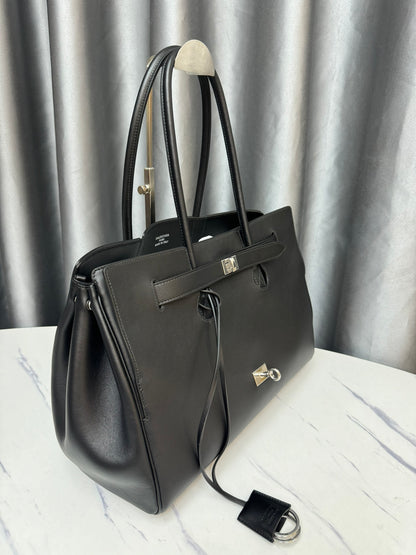 Chic & Stylish Bags