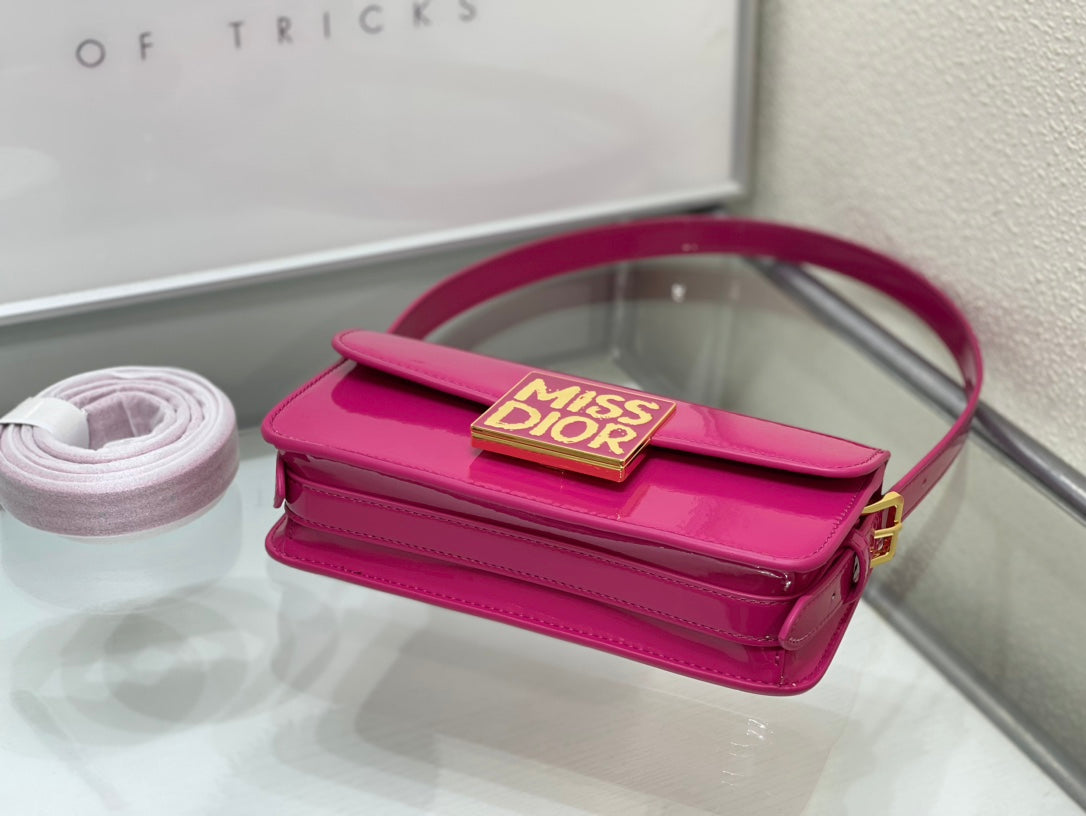 Chic & Stylish Bags