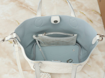 Chic & Stylish Bags