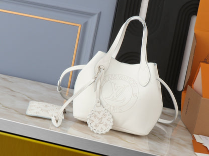 Chic & Stylish Bags