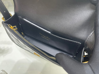 Chic & Stylish Bags
