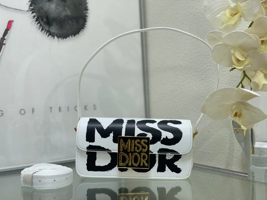Chic & Stylish Bags
