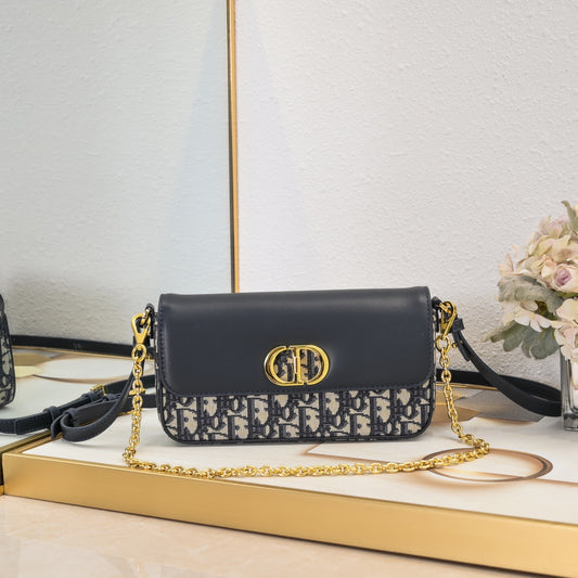 Chic & Stylish Bags