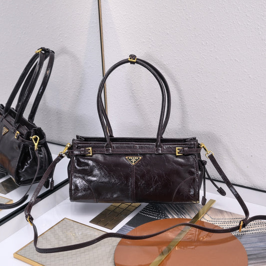 Chic & Stylish Bags