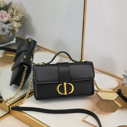 Chic & Stylish Bags