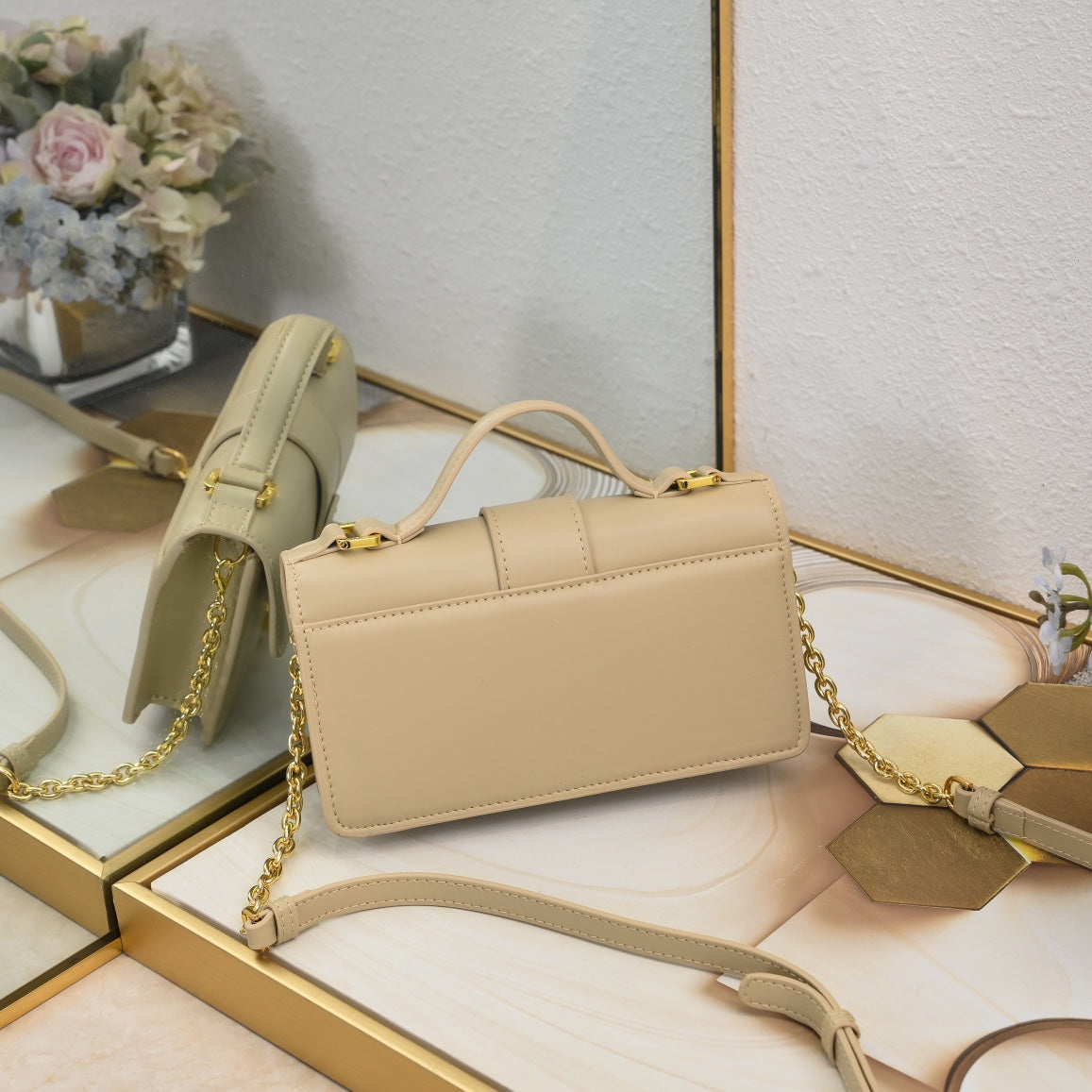 Chic & Stylish Bags
