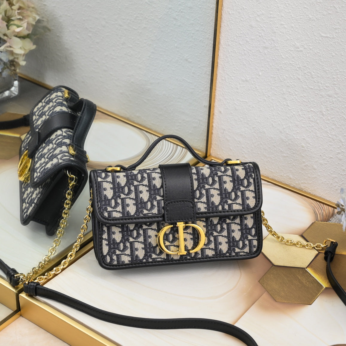 Chic & Stylish Bags
