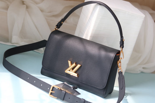 Chic & Stylish Bags