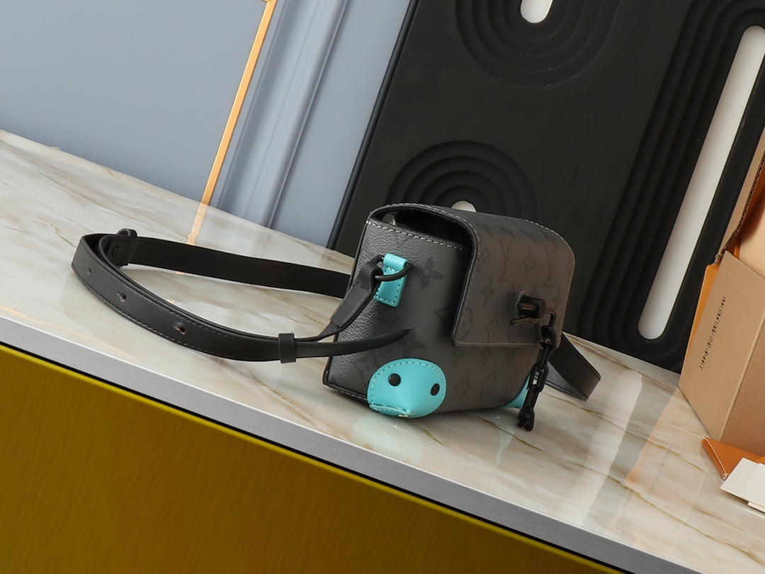 Chic & Stylish Bags