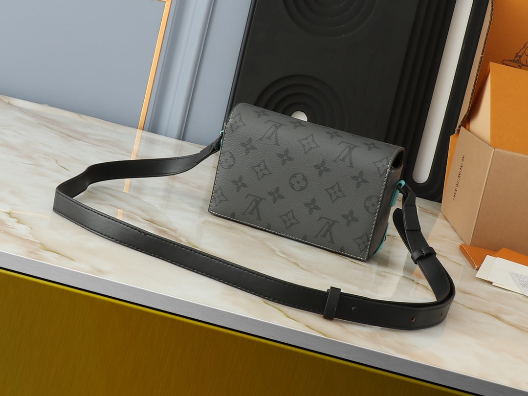 Chic & Stylish Bags