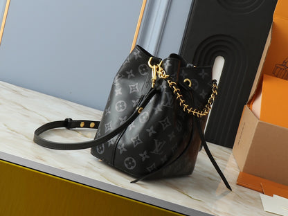 Chic & Stylish Bags