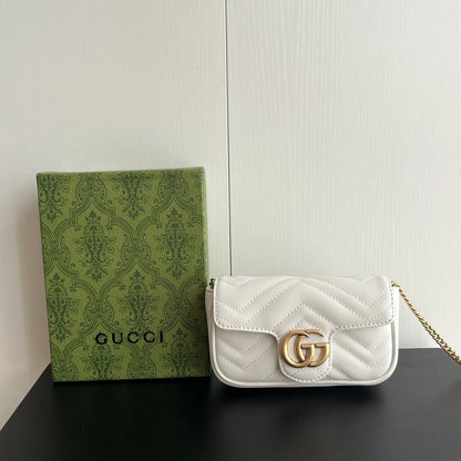 Chic & Stylish Bags
