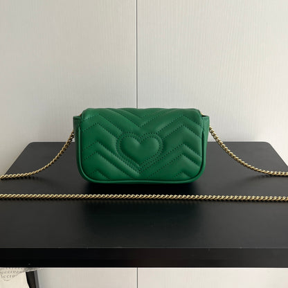 Chic & Stylish Bags