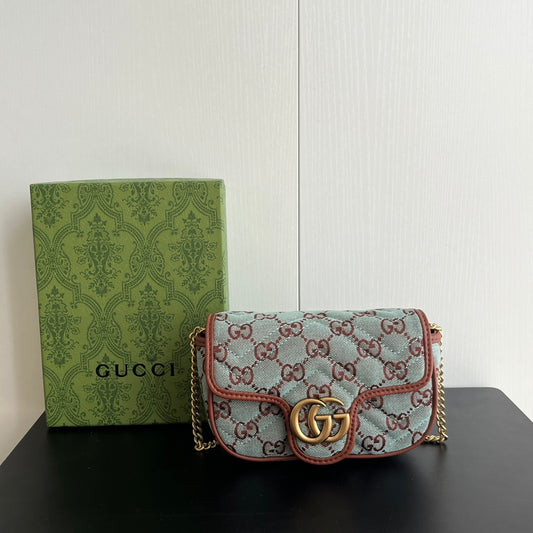 Chic & Stylish Bags