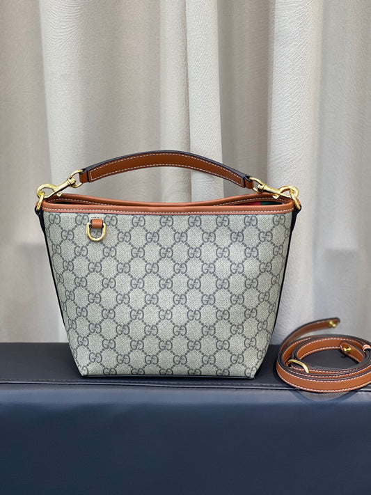 Chic & Stylish Bags
