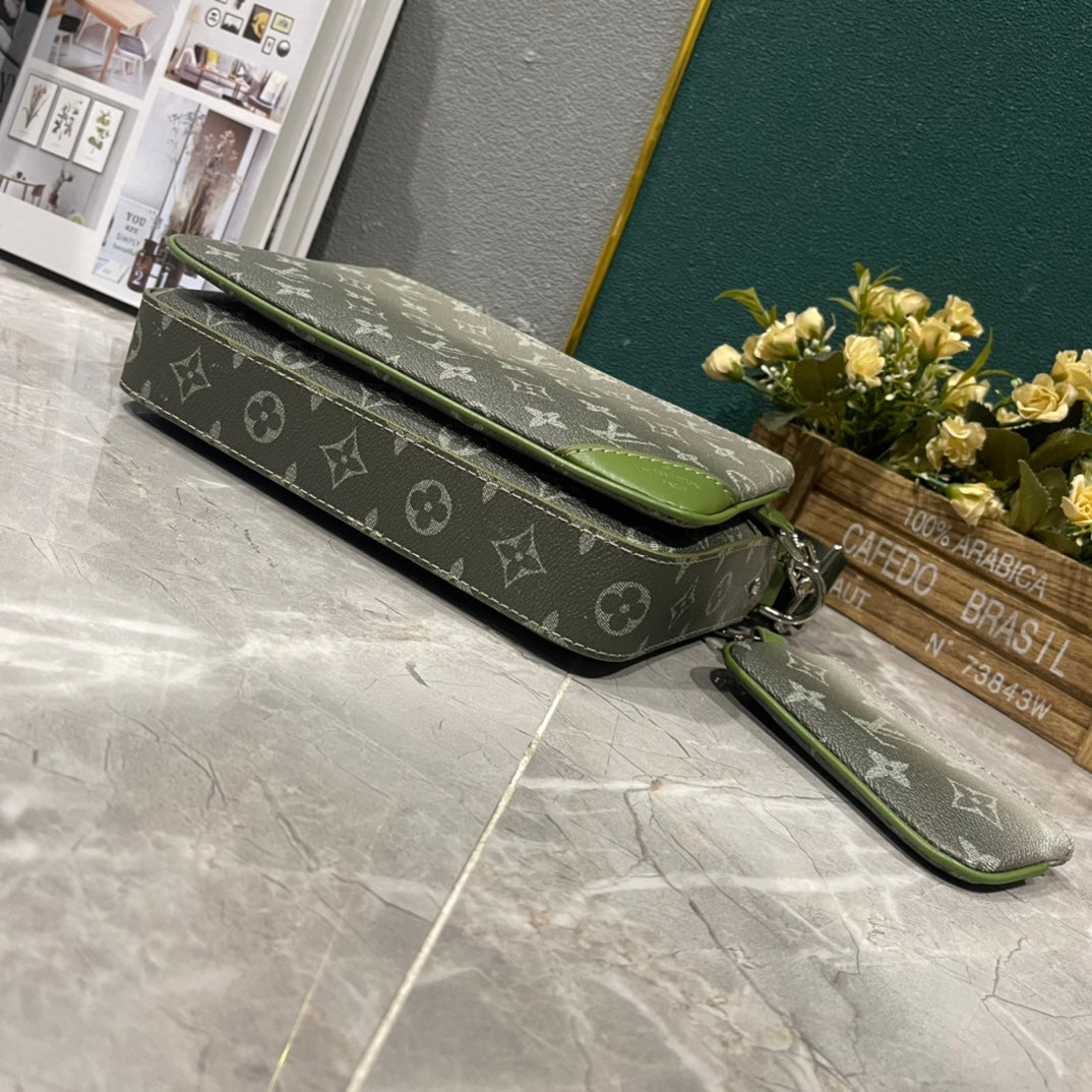 Chic & Stylish Bags