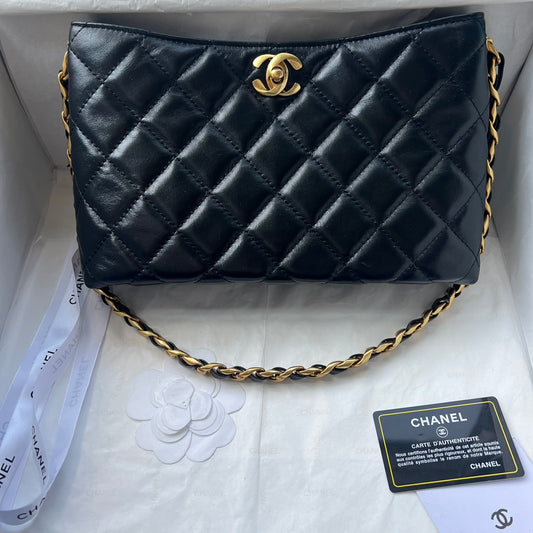 Chic & Stylish Bags