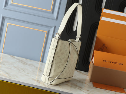 Chic & Stylish Bags