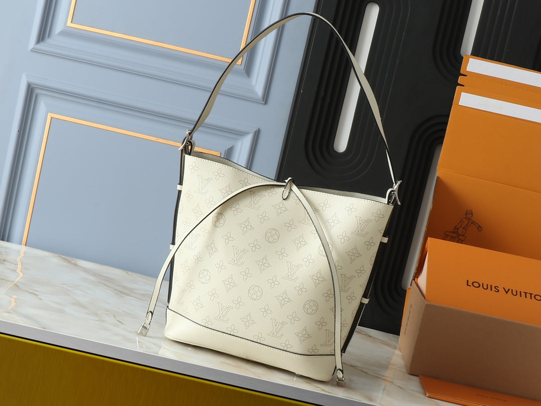 Chic & Stylish Bags