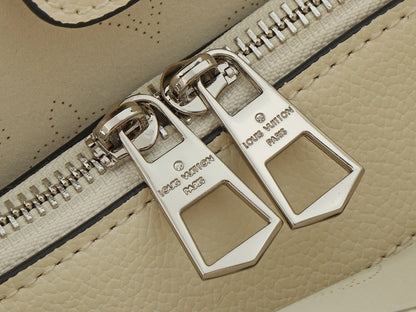 Chic & Stylish Bags