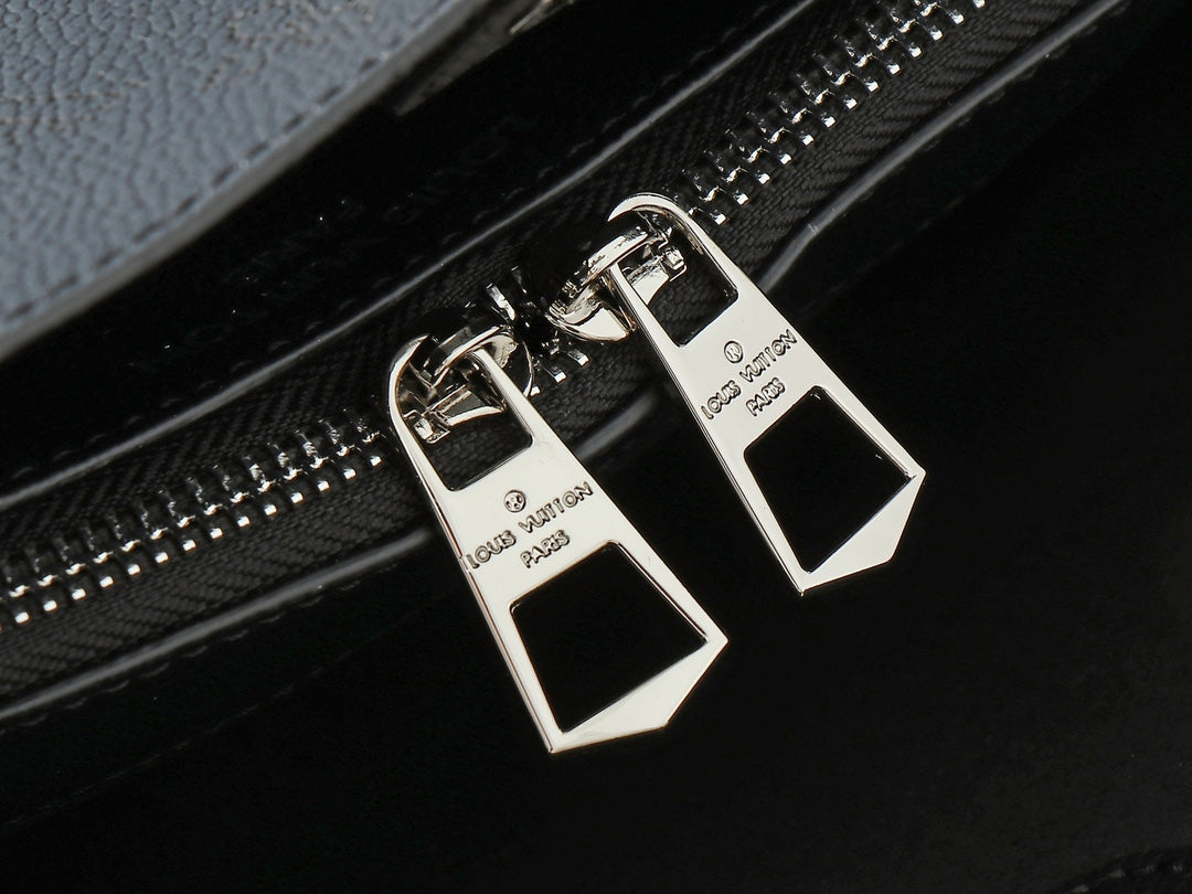 Chic & Stylish Bags