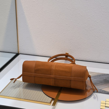 Chic & Stylish Bags