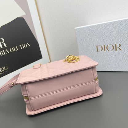 Chic & Stylish Bags